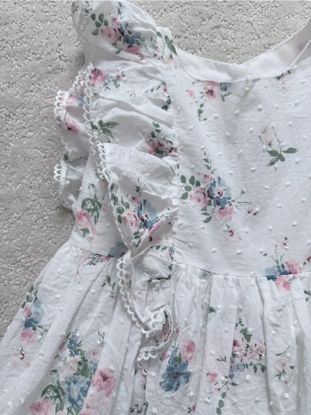 Catherine Malandrino White Floral Ruffle Dress with Pink & Blue Flowers, size 3T